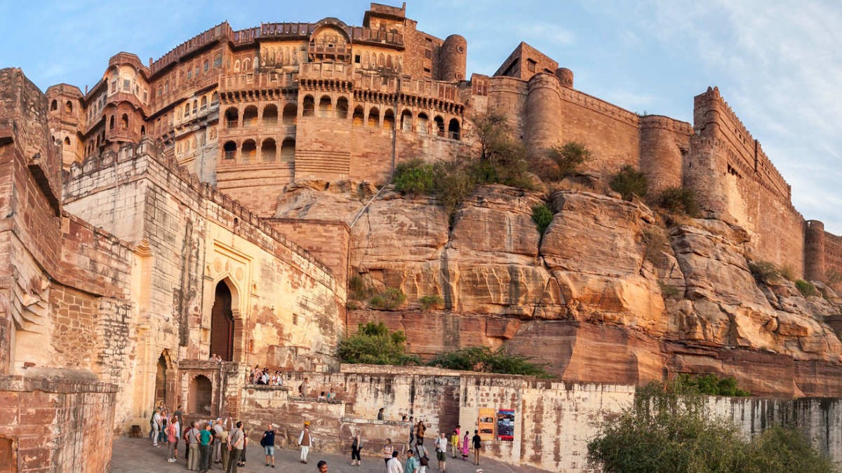 Day 04: Jodhpur (B, L, D)